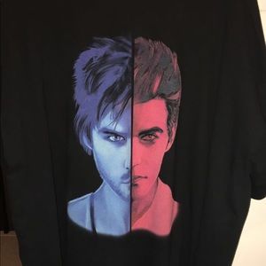 Vampire Diaries shirt